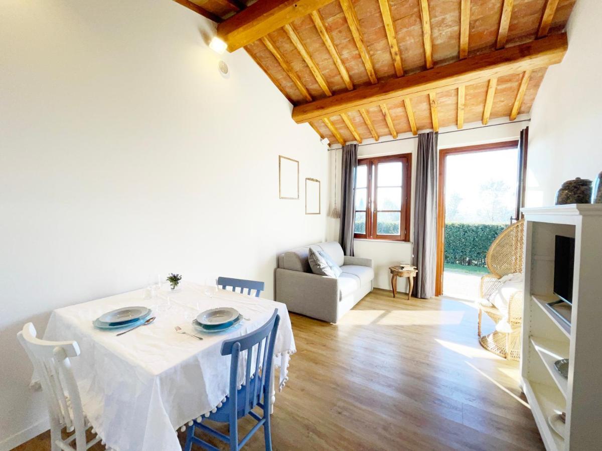Oliveta Blu: Elegante A Due Passi Dal Centro Apartment Siena Exterior photo